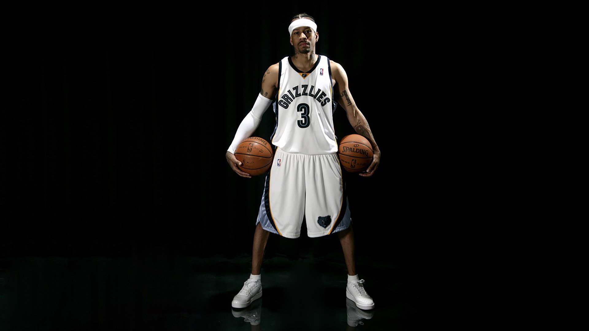 技术数据反映训练成果，对数据进行训练